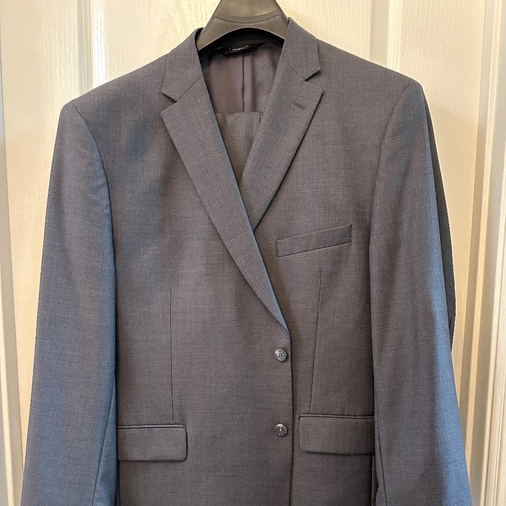 Jos. A. Bank 2 Piece Mens Suit 50R /40x30 Dark Gray Two Button
